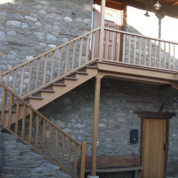 escalera exterior MBL