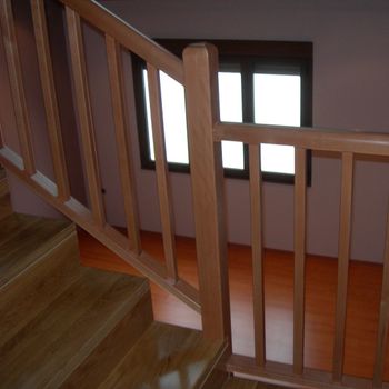 escalera con barandilla MBL